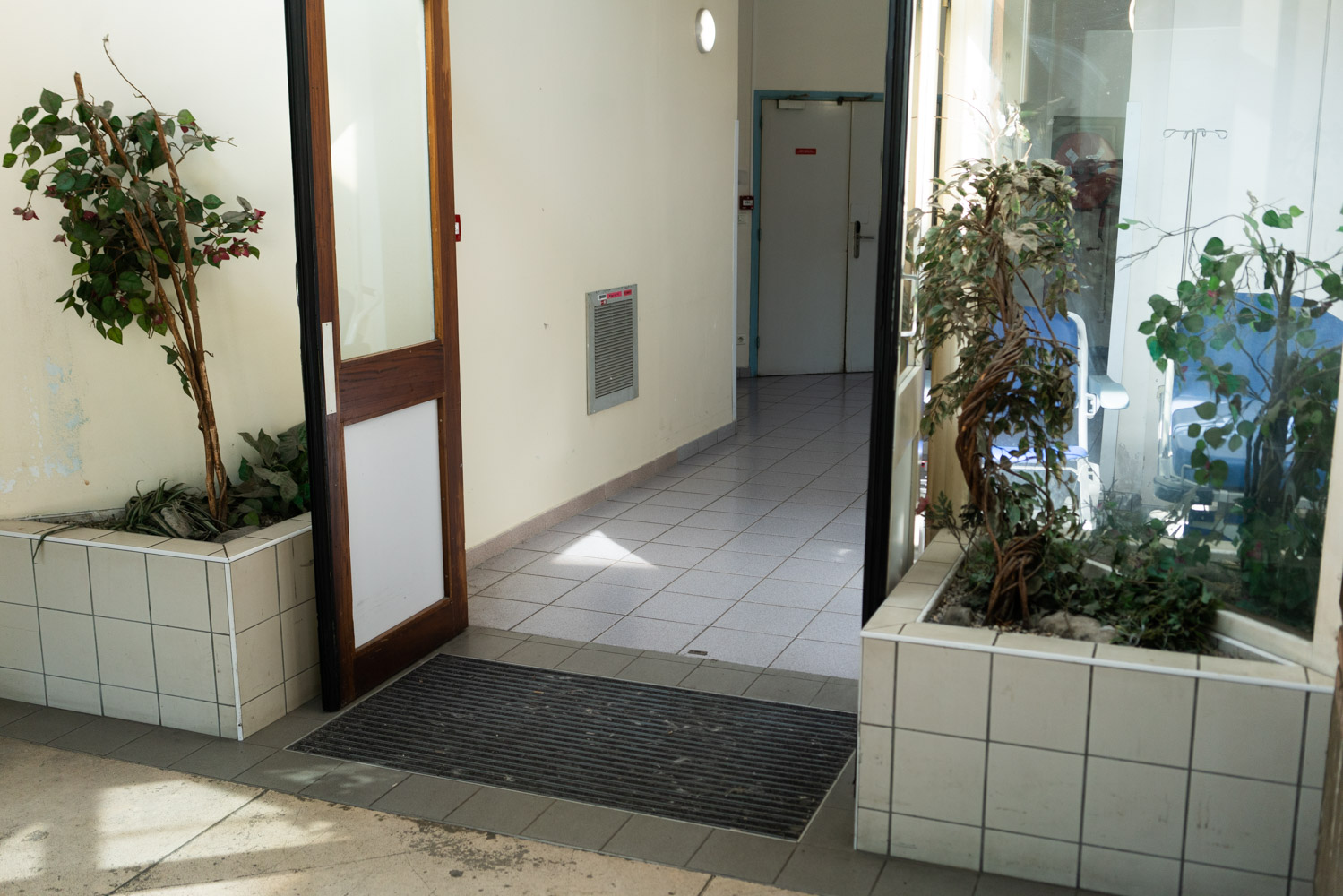 « Certains visages finissent par devenir familiers »